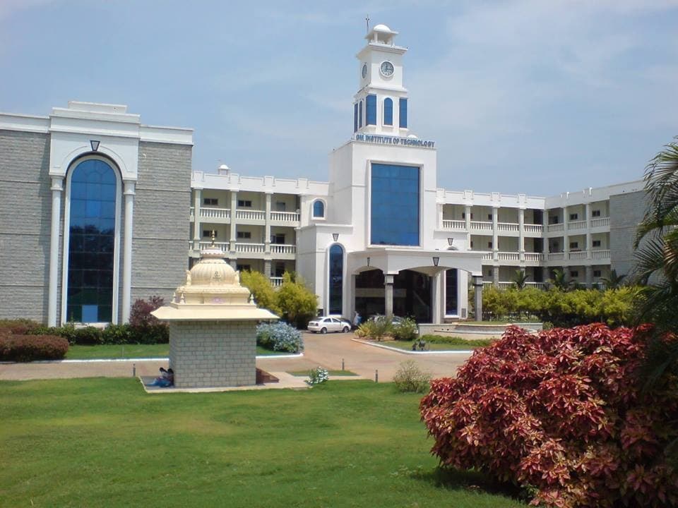 GM University Cover