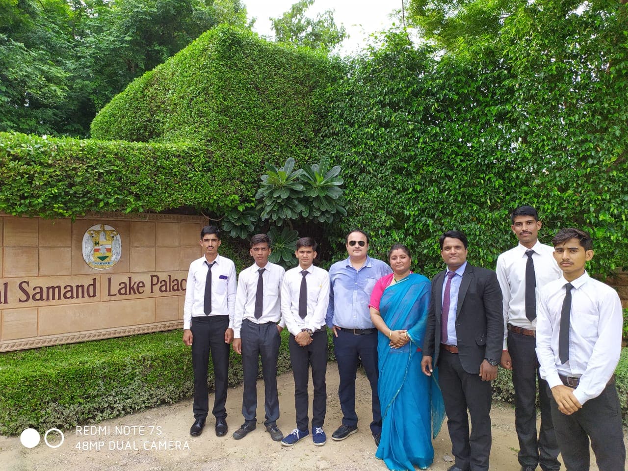 German Institute of Hotel Management - [GIHM] Cover