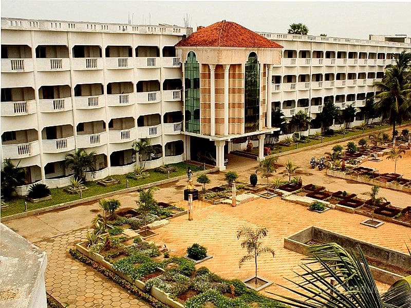 BVC Institute of Technology and Science - [BVCITS] Cover