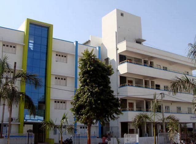 Anand Pharmacy College - [APC] Cover