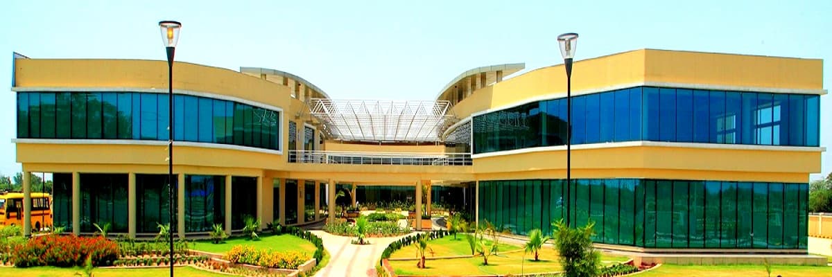 Institute of Hospitality and Management - [IHM] Cover