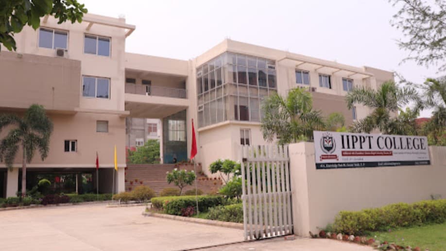Indian Institute of Printing and Packaging Technology - [IIPT] Cover