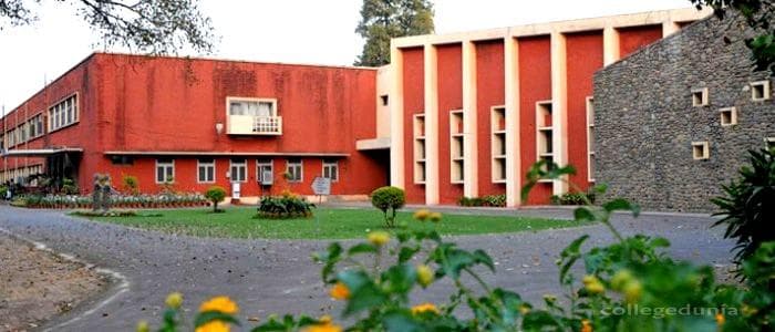 Government College for Girls - [GCG] Cover
