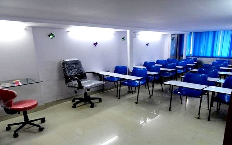 Indian Institute of Business Management and Studies - [IIBMS] Cover