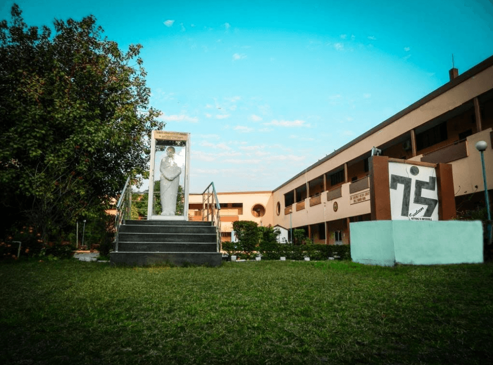 Goswami Guru Dutt Sanatan Dharam College - [GGDSD] Cover