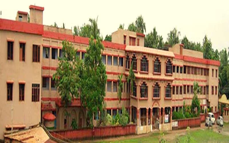 Kakinada Institute of Engineering and Technology  -[KIET] Cover
