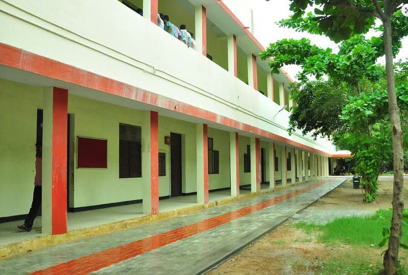 C.Kandaswami Naidu College Cover
