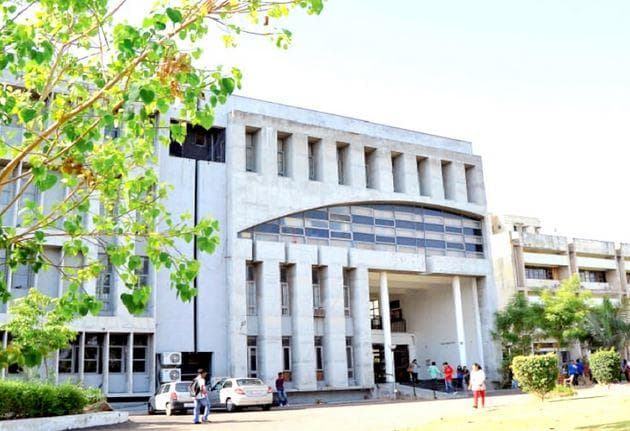 BK Majumdar Institute of Business Administration - [ BKMIBA ] Cover