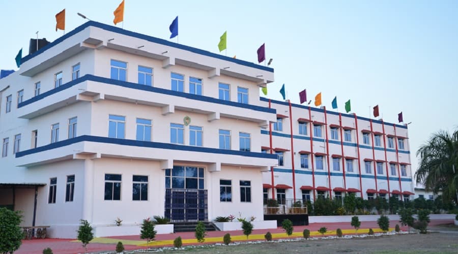 Royal Institute of Management & Advanced Studies - [RIMS] Cover