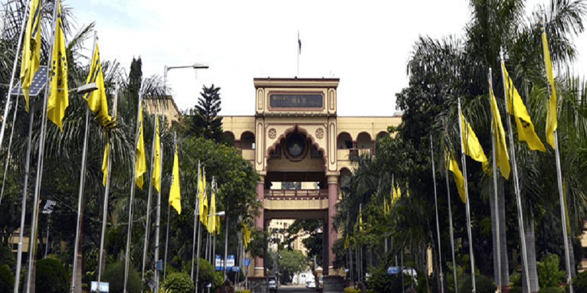 MITSOM College