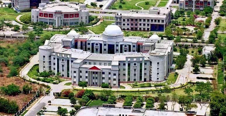 Ramwati Raj Bahadur Degree College