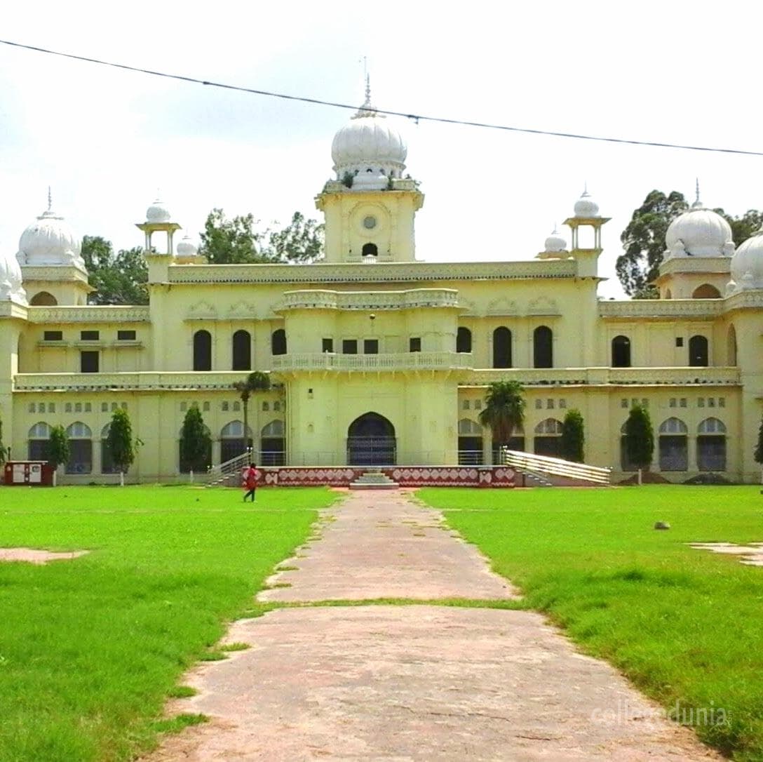 Sri Mahavir Prasad Mahila Mahavidyalaya