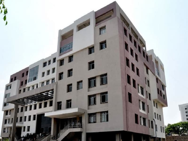 Dr. D.Y. Patil Arts, Science and Commerce College Pimpri Cover