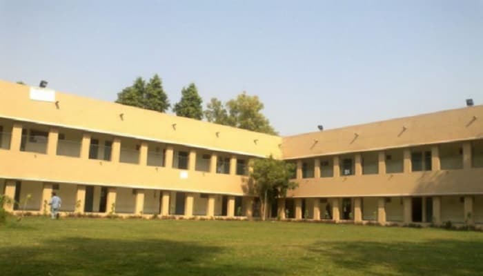 Sri Aurobindo College Cover